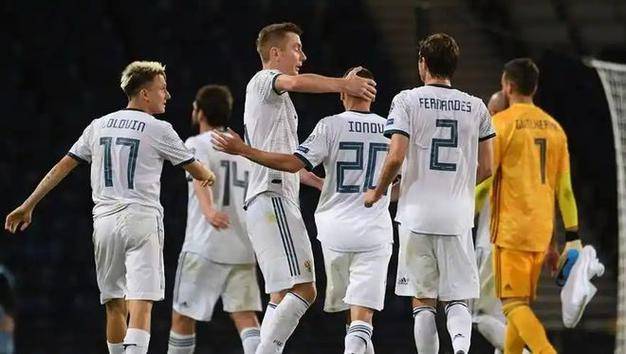 九游娱乐官网 (JIUYOU)-大师对决：顶级教练的战术博弈