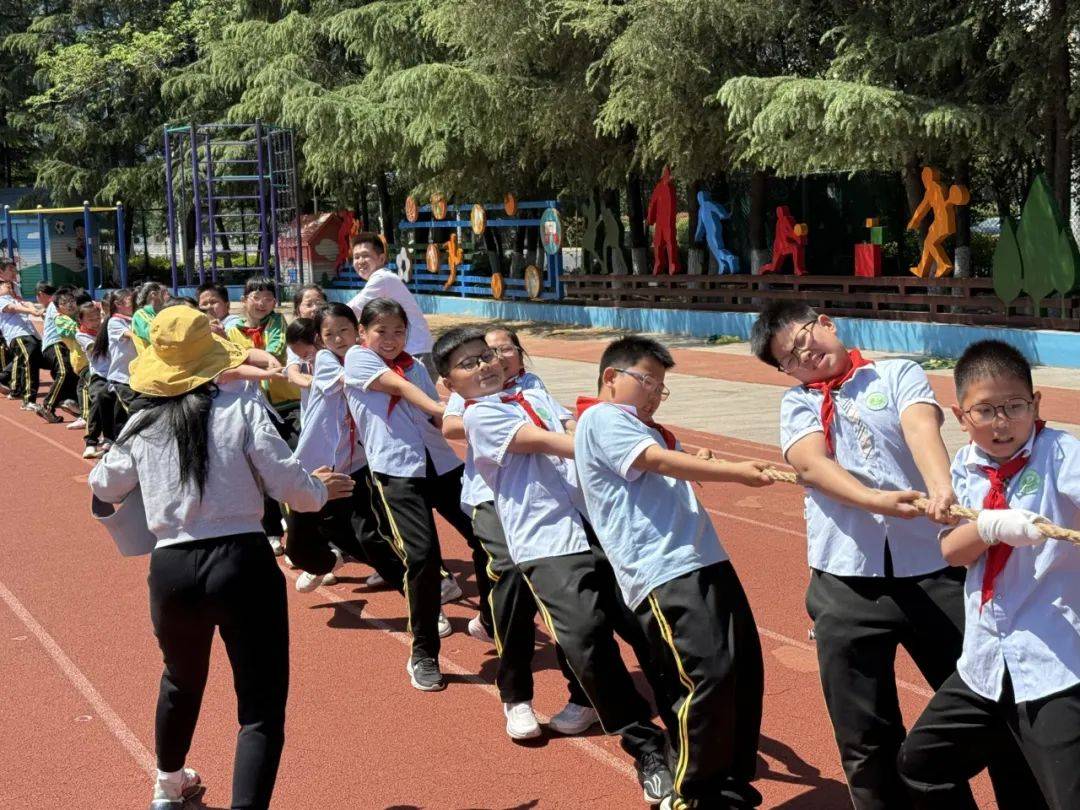 九游jiuyou-关于特色露天拔河赛，凝聚团队的运动文化的信息