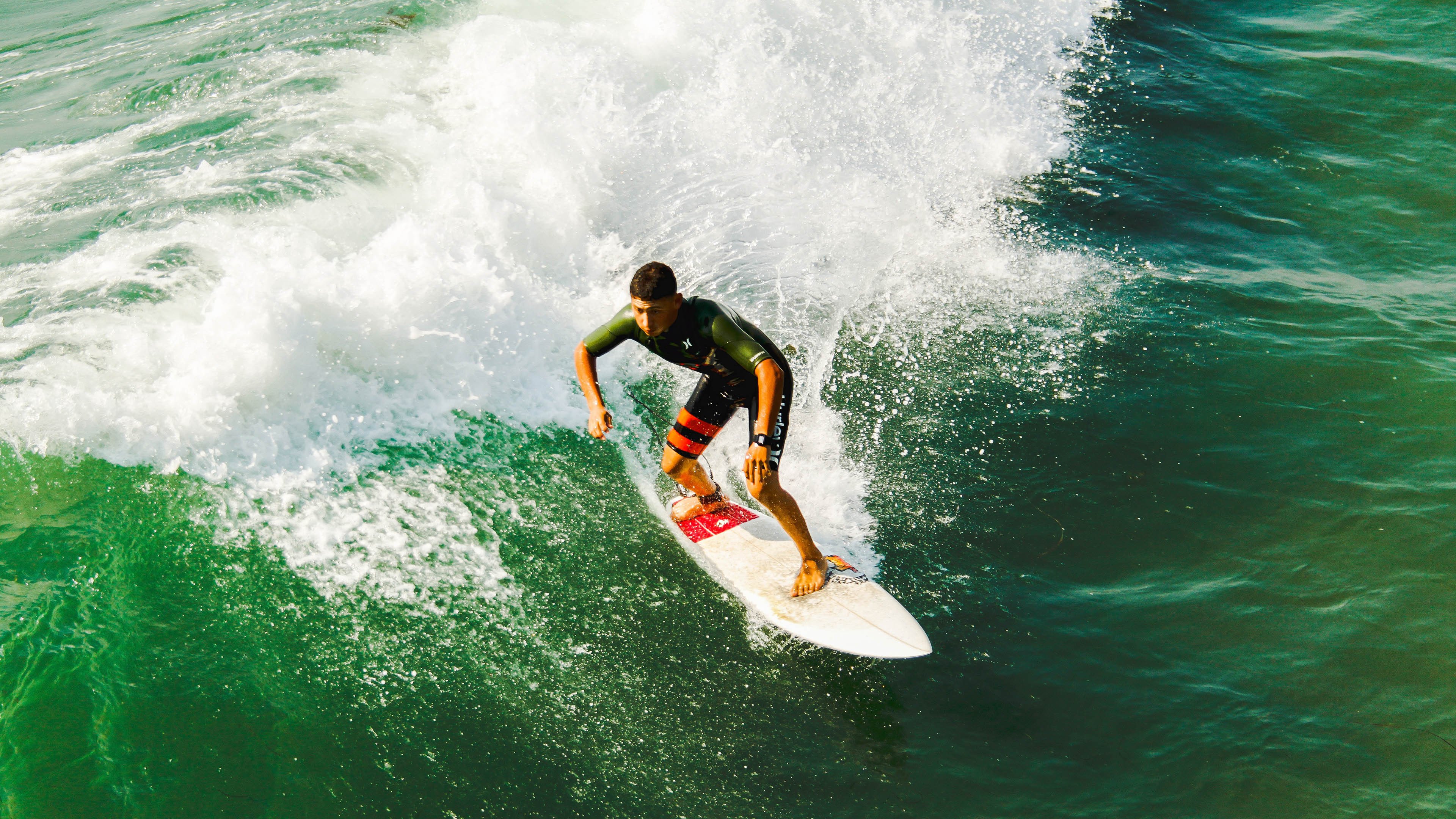 九游网游官网-线上篮球社区建设蓬勃发展，激发青少年自主运动热情，线上打篮球